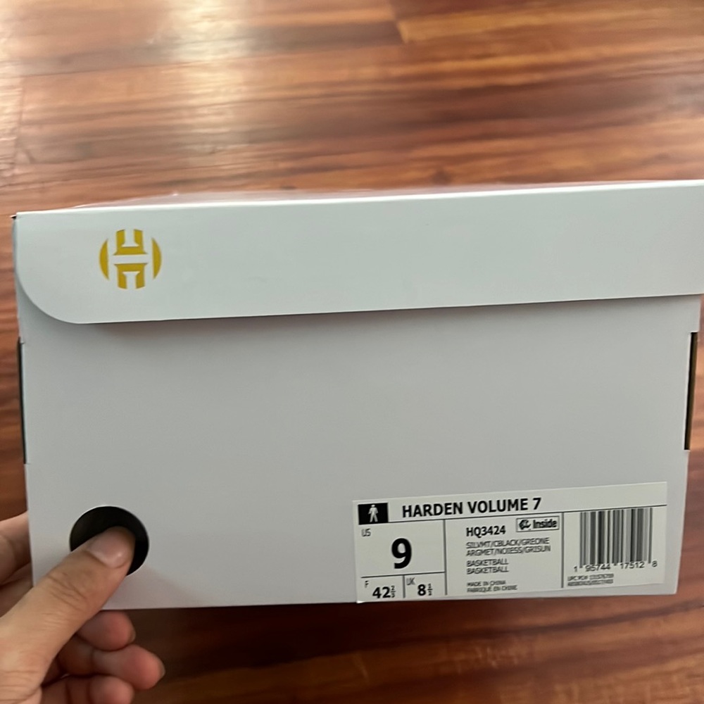 Adidas Harden Vol. 7